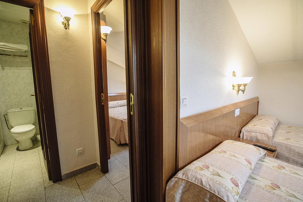 Hostal Plaza Сьюдад-Родріго Номер фото