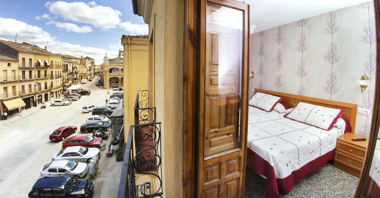 Hostal Plaza Сьюдад-Родріго Екстер'єр фото